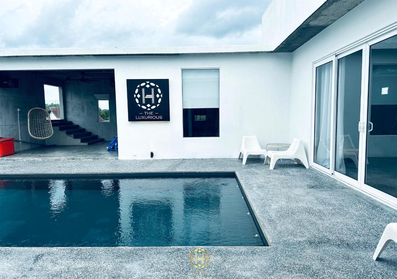 The Luxurious 245, A Famosa Melaka Villa Alor Gajah Buitenkant foto